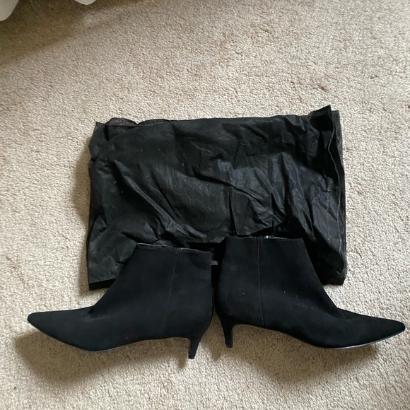 Black suede ankle boots - Picture 5 of 5